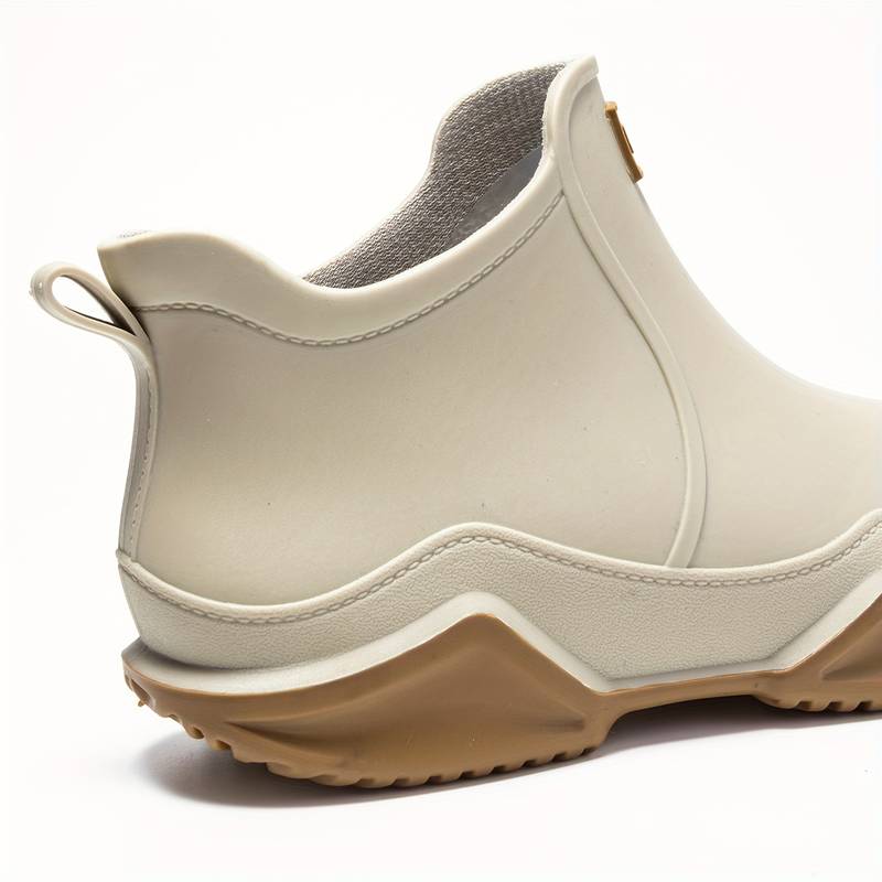 Vanguard™ - Unisex Modern Rubber Boot