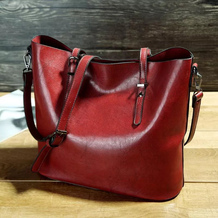 Lydia | Vintage leather shoulder handbag