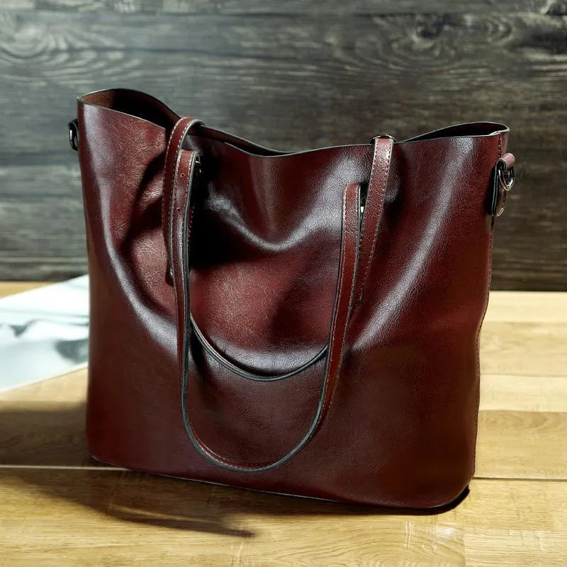 Lydia | Vintage leather shoulder handbag