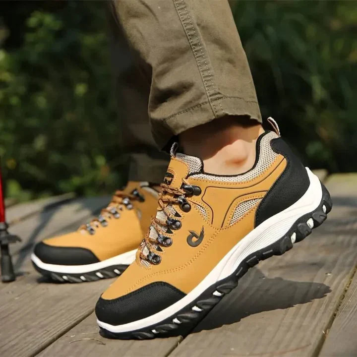 Connor - Orthopedic shoes for outdoor and hiking