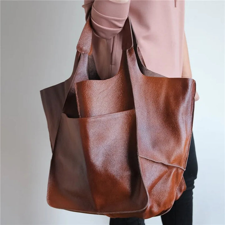 Ruby | Vintage leather bag