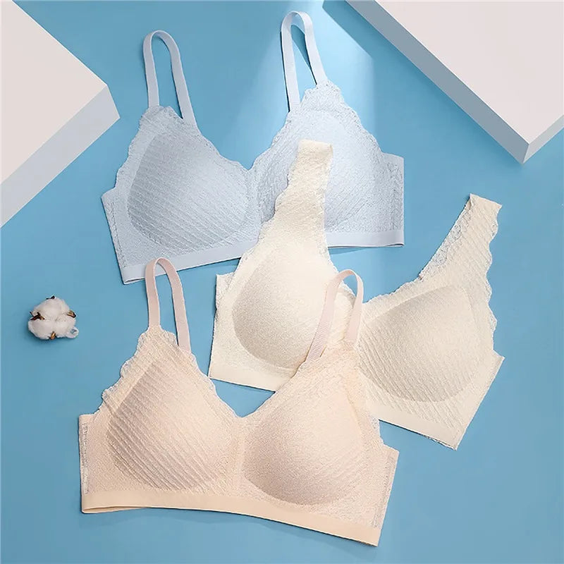 IslaLace - Bra without underwire | 1+1 free