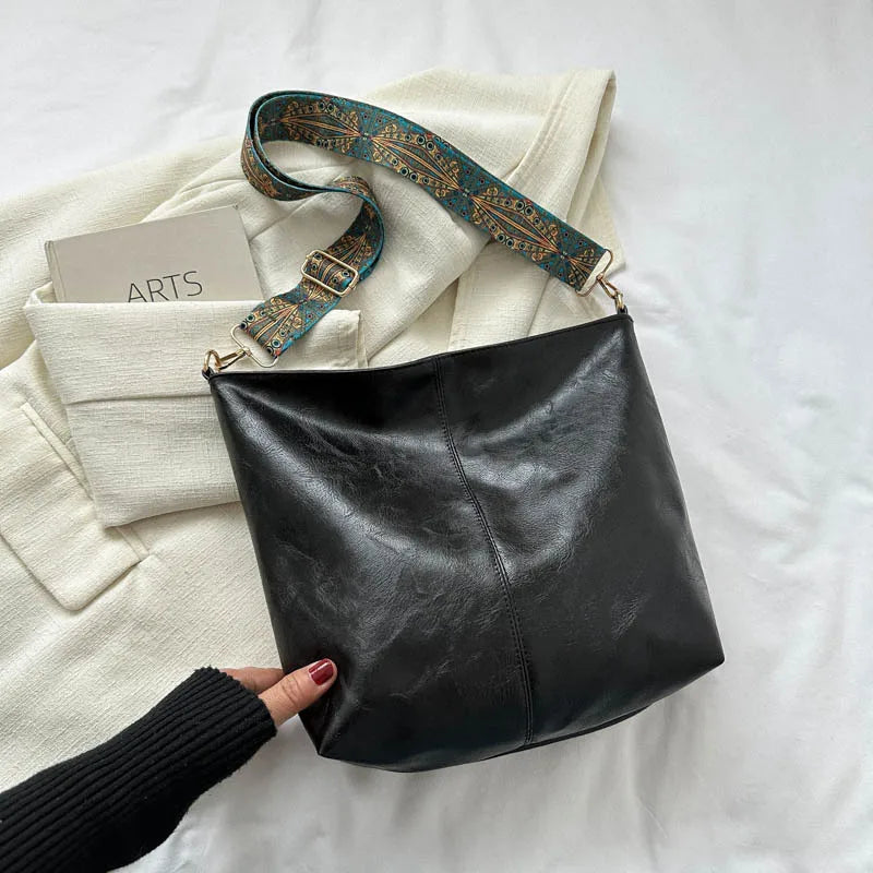 Elise - Vintage leather shoulder bag