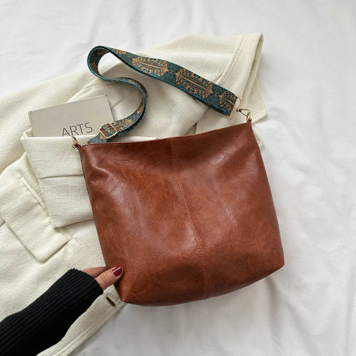 Elise - Vintage leather shoulder bag