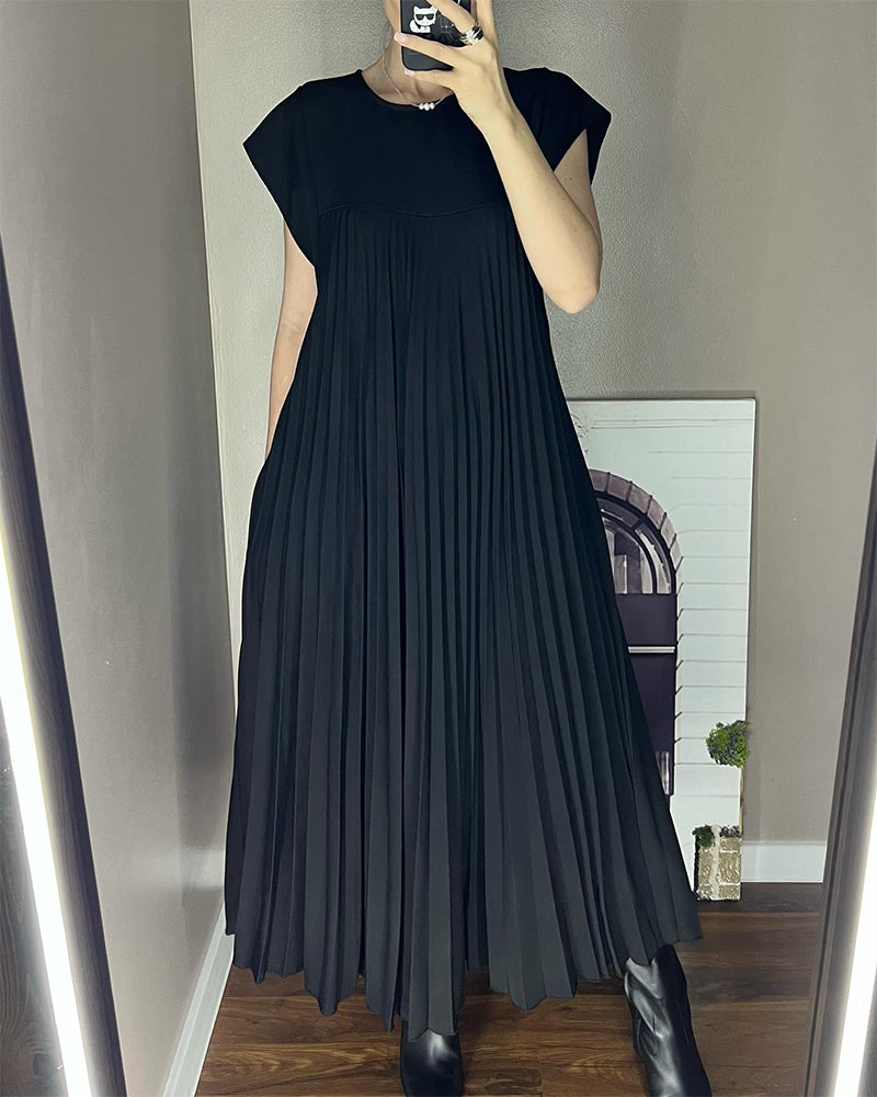 Arabella - Elegant Pleated Dress