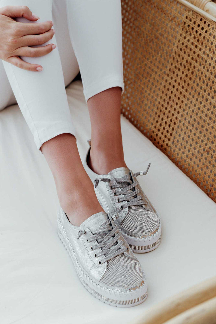 Avery™ | Elevate Your Footwear met deze comfortabele en trendy sneakers